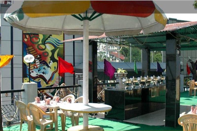 Hotel Silver Rock Mussoorie Zewnętrze zdjęcie